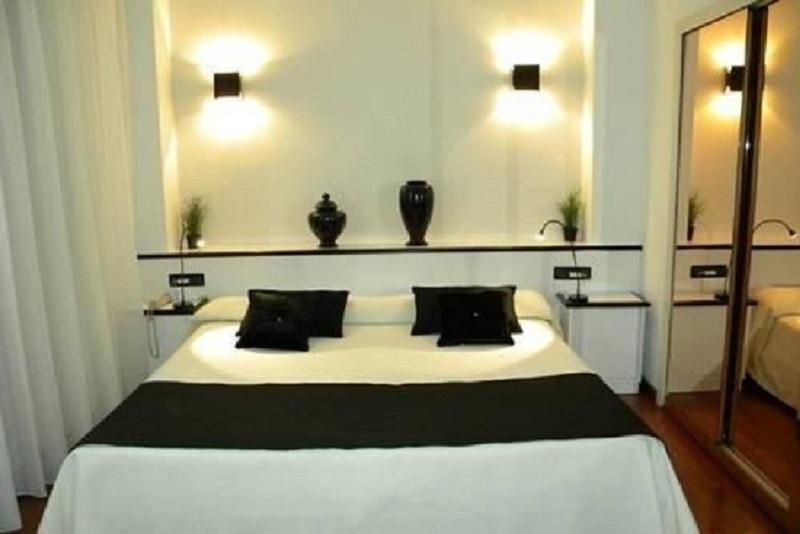 וילפרנקה דל פנדס Hotel Air Penedes מראה חיצוני תמונה